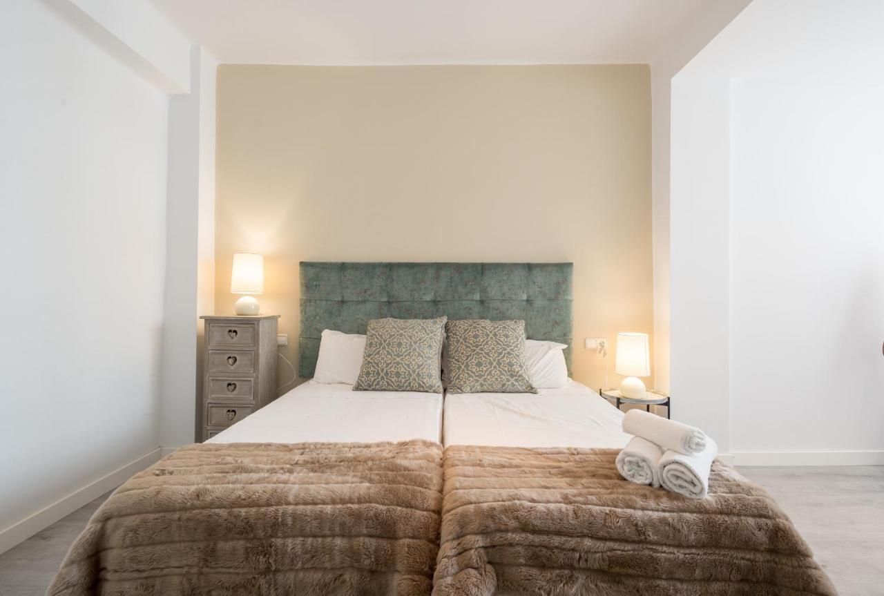Soho Premium 3 Bedrooms Apartment มาลากา ภายนอก รูปภาพ