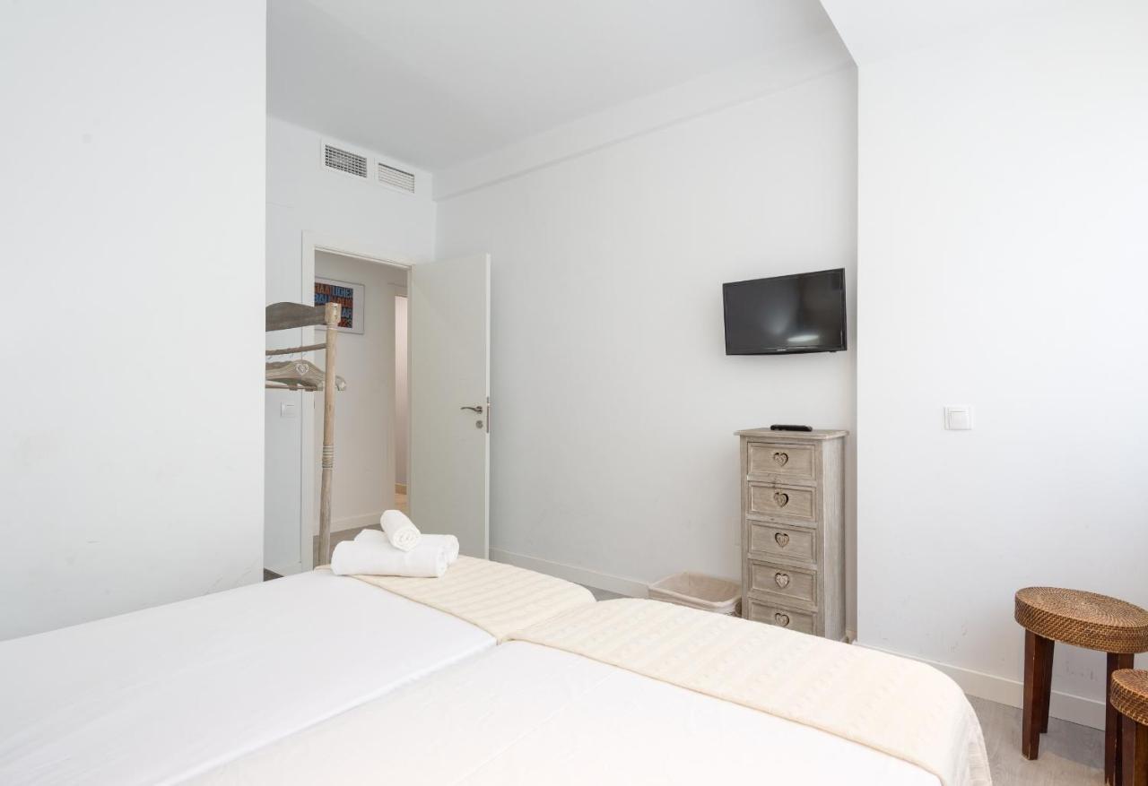 Soho Premium 3 Bedrooms Apartment มาลากา ภายนอก รูปภาพ