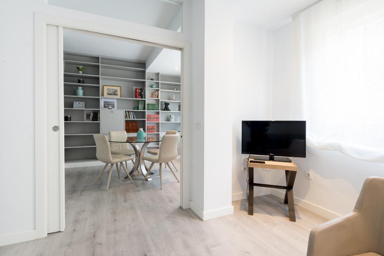 Soho Premium 3 Bedrooms Apartment มาลากา ภายนอก รูปภาพ